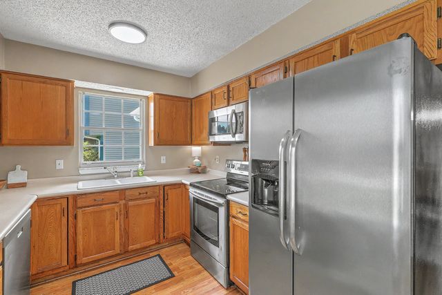 218 Okehampton Drive, Goose Creek, SC 29445