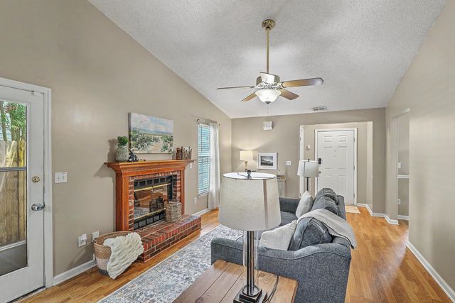 218 Okehampton Drive, Goose Creek, SC 29445