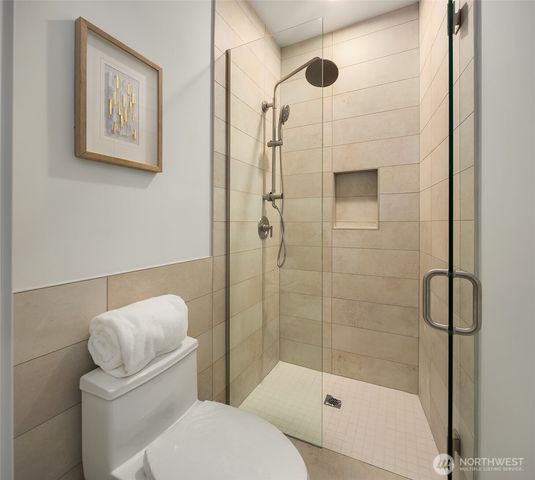 1225 E Roy Street, Seattle, WA 98102