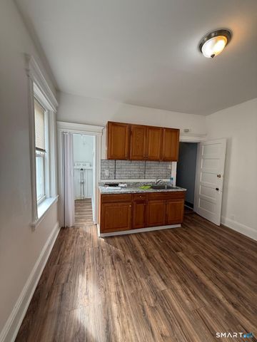 175 Read Street 1, Bridgeport, CT 06607