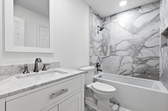 17735 Windflower Way 106, Dallas, TX 75252