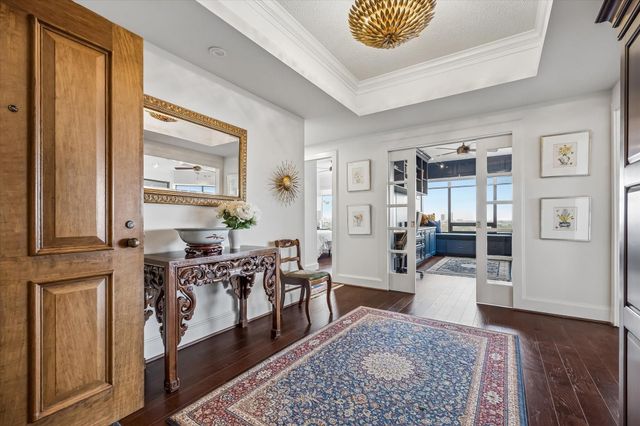 101 Westcott Street 1202, Houston, TX 77007