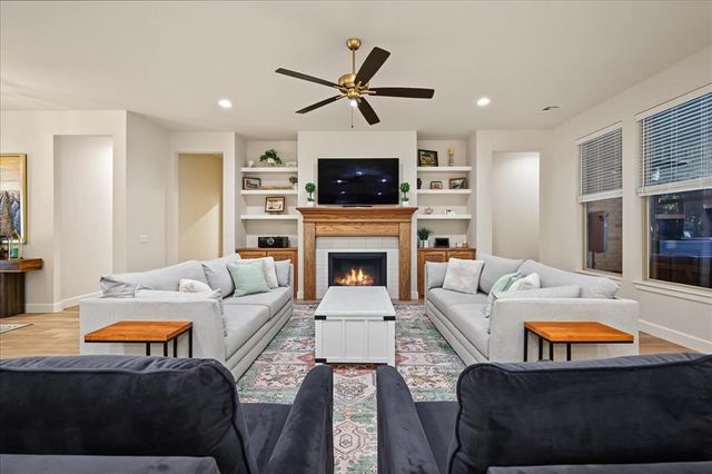 2421 Rumble Court, Edmond, OK 73034