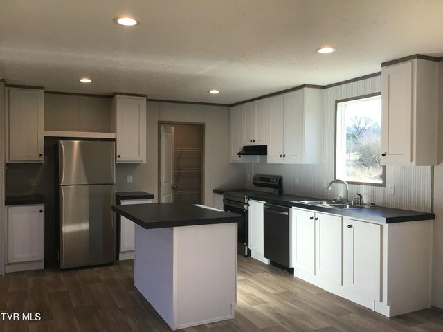 3115 Babbs Mill Road, Afton, TN 37616