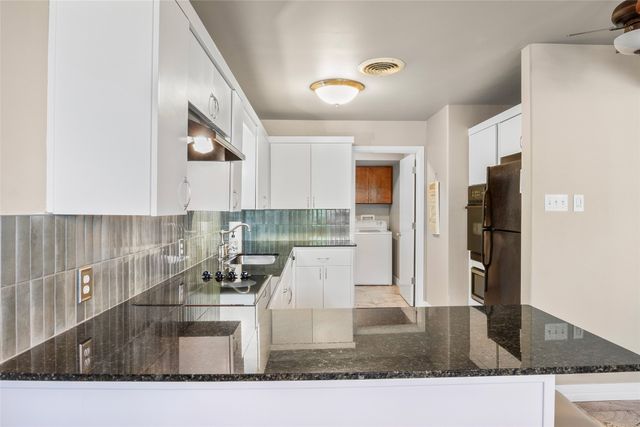 80 Bayside Circle, Gainesville, TX 76240