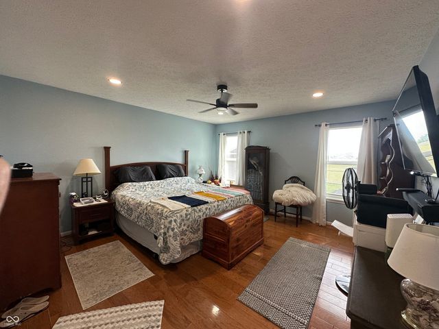 1009 Honeysuckle Drive, Mooresville, IN 46158