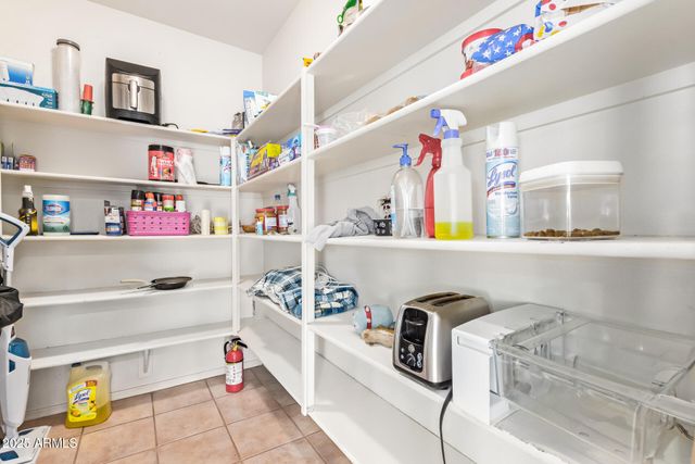 10001 W POTTER Drive, Peoria, AZ 85382