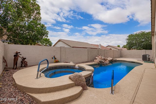 10001 W POTTER Drive, Peoria, AZ 85382
