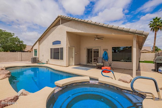 10001 W POTTER Drive, Peoria, AZ 85382