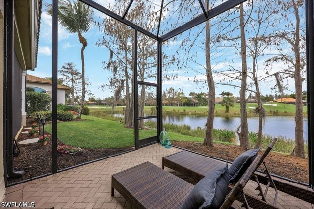 3093 Terramar DR, Naples, FL 34119