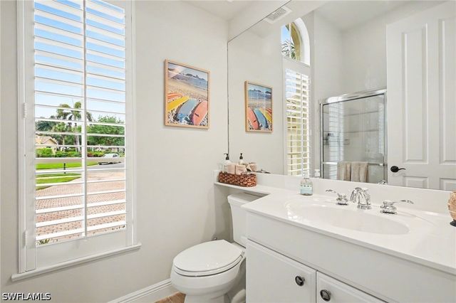 3093 Terramar DR, Naples, FL 34119