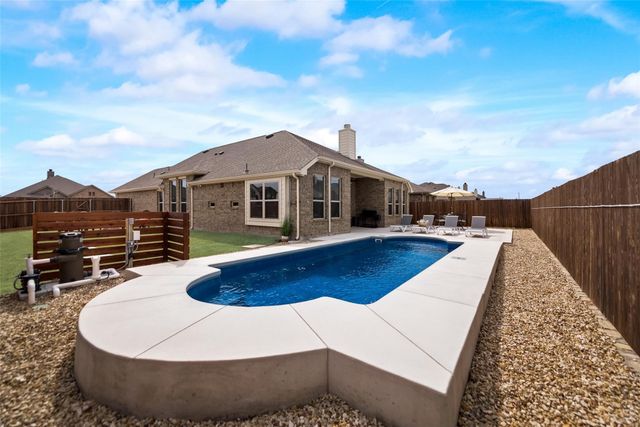 639 Devonshire Drive, Fate, TX 75189