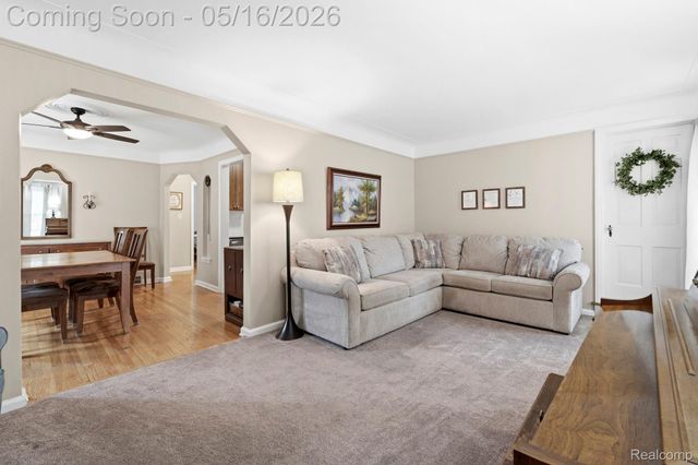 15170 Euclid Avenue, Allen Park, MI 48101