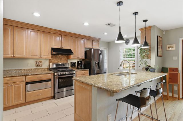 1170 Bally Mote Drive, Dallas, TX 75218