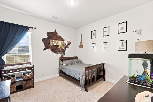 420 Wrangler Way, Waxahachie, TX 75167