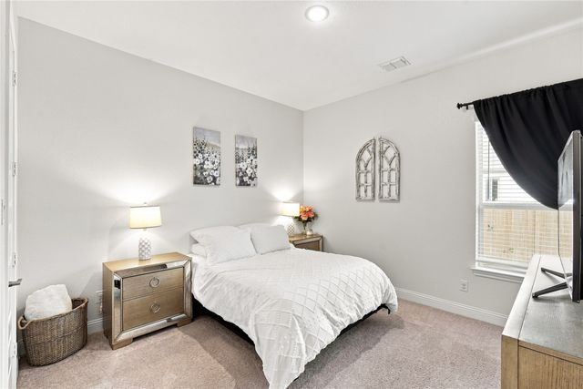 420 Wrangler Way, Waxahachie, TX 75167