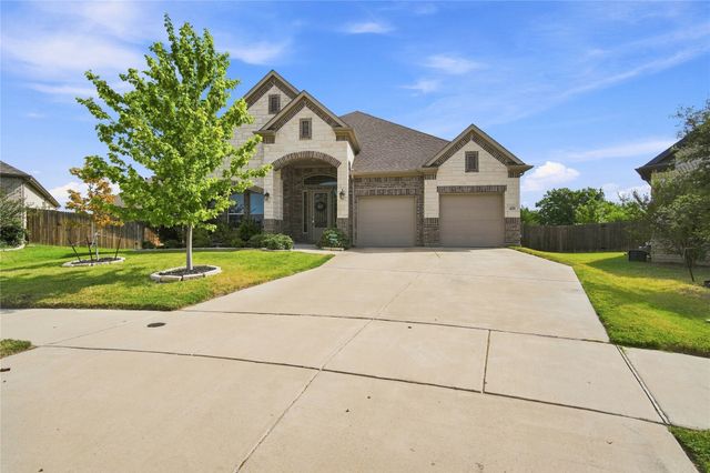 420 Wrangler Way, Waxahachie, TX 75167