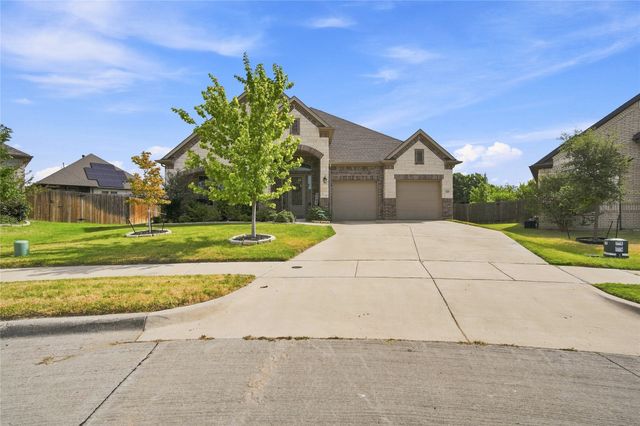 420 Wrangler Way, Waxahachie, TX 75167