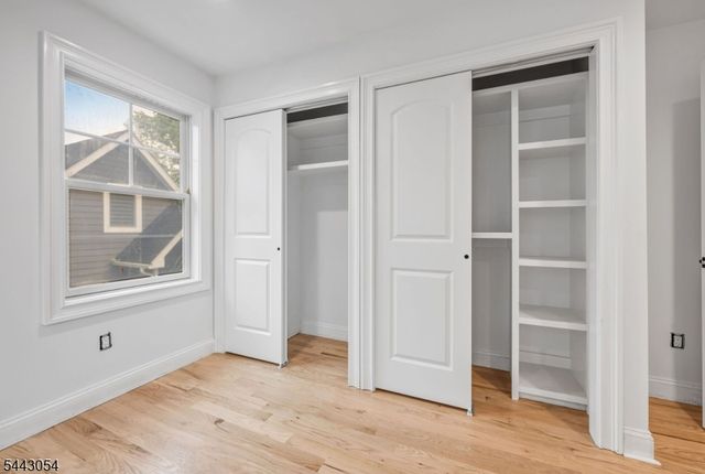 36 Albert Ave, Fair Lawn Boro, NJ 07410