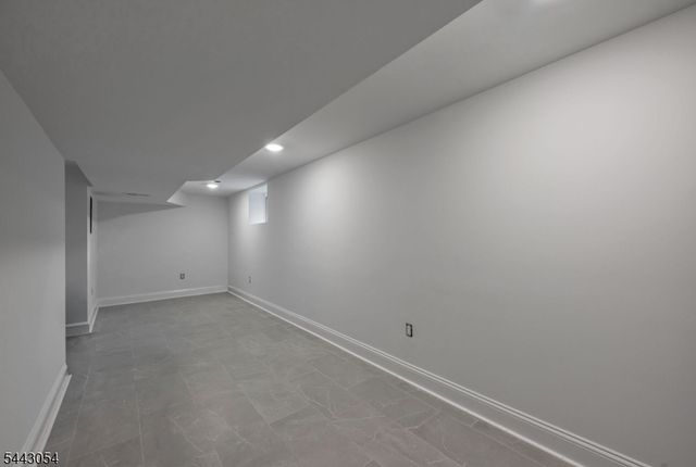 36 Albert Ave, Fair Lawn Boro, NJ 07410
