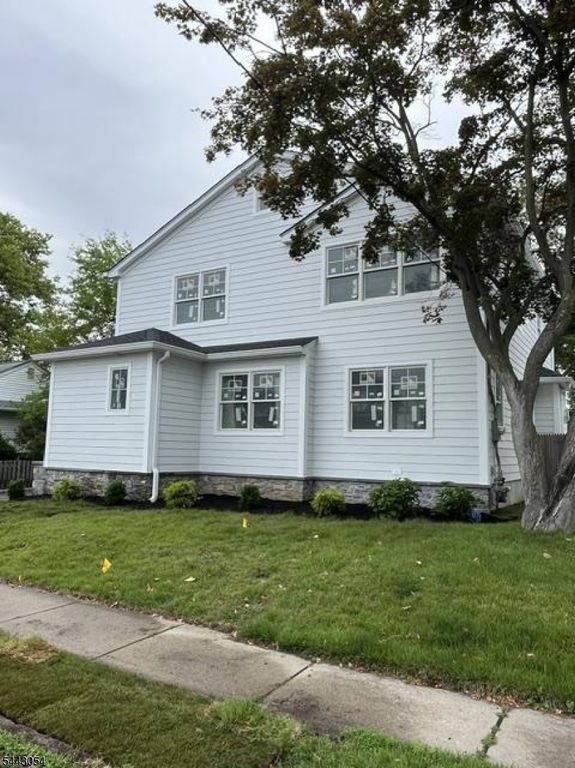 36 Albert Ave, Fair Lawn Boro, NJ 07410