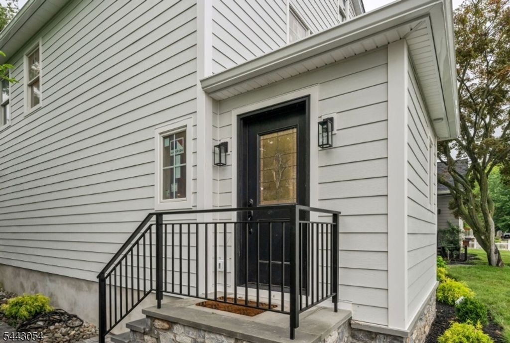 36 Albert Ave, Fair Lawn Boro, NJ 07410 — photo 5