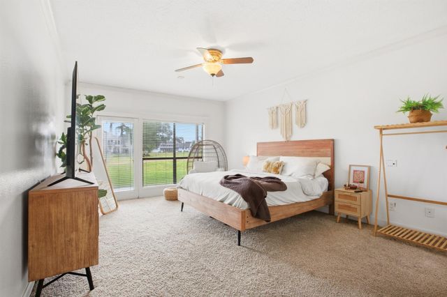 7714 Par Five Drive, Humble, TX 77346
