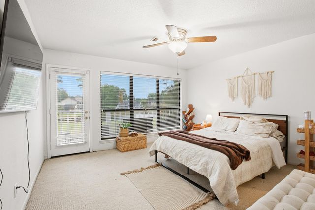 7714 Par Five Drive, Humble, TX 77346