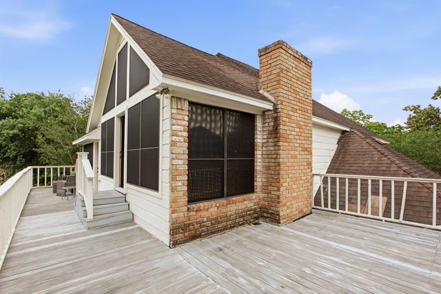 7714 Par Five Drive, Humble, TX 77346