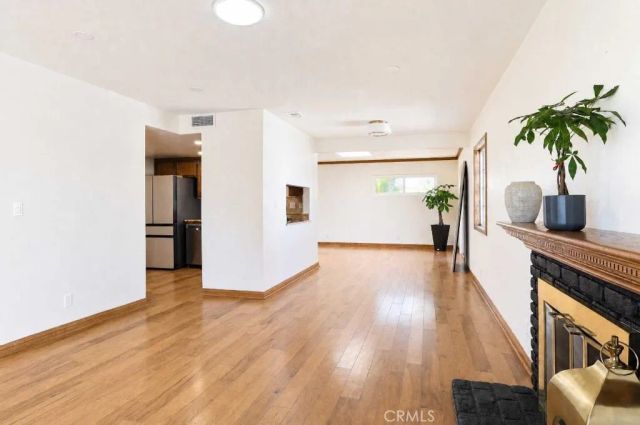 2021 Kristi, Santa Ana, CA 92701