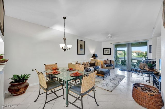 2469 Millcreek LN 102, Naples, FL 34119