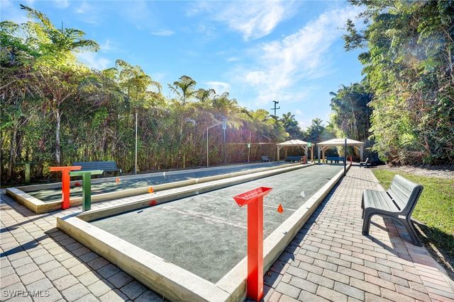 2469 Millcreek LN 102, Naples, FL 34119