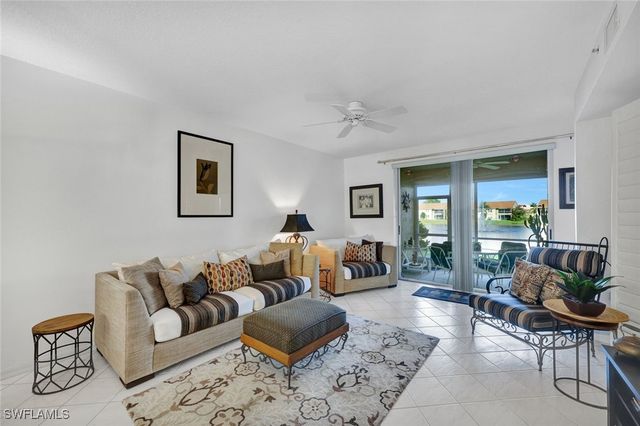 2469 Millcreek LN 102, Naples, FL 34119