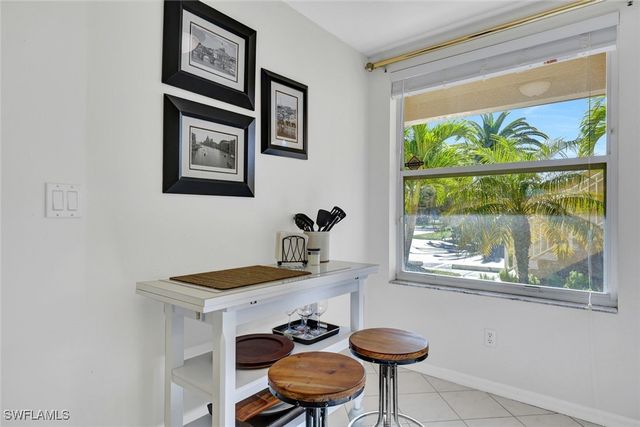 2469 Millcreek LN 102, Naples, FL 34119