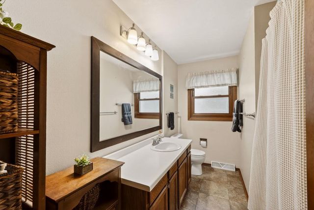 5201 Cook Street, Mcfarland, WI 53558