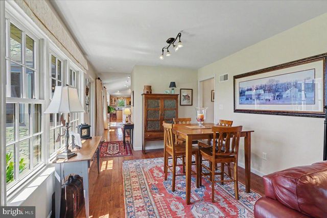 243 S PINE ST, Elverson, PA 19520