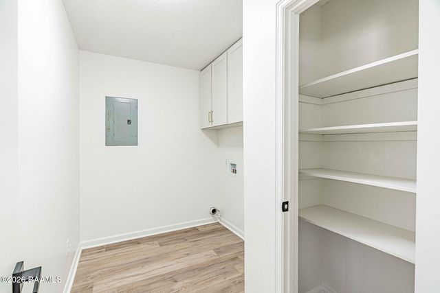 503 Yvette Marie Drive, Lafayette, LA 70508