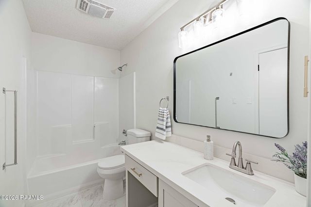 503 Yvette Marie Drive, Lafayette, LA 70508