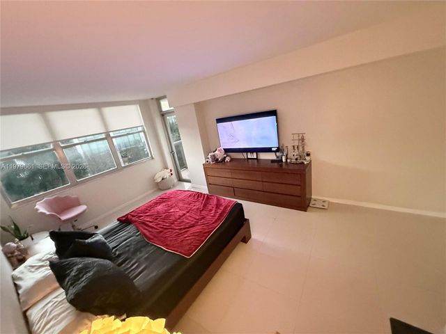 6039 Collins Ave 635, Miami Beach, FL 33140