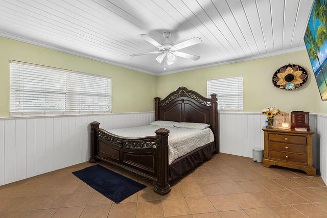 266 20th Avenue, Vero Beach, FL 32962