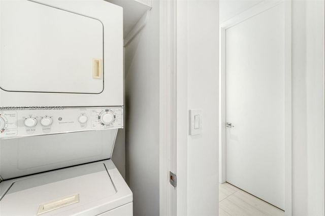 1723 SW 2nd Ave PH2, Miami, FL 33129