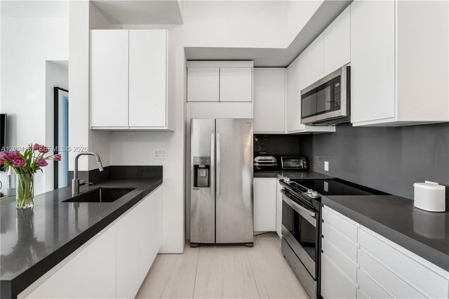1723 SW 2nd Ave PH2, Miami, FL 33129