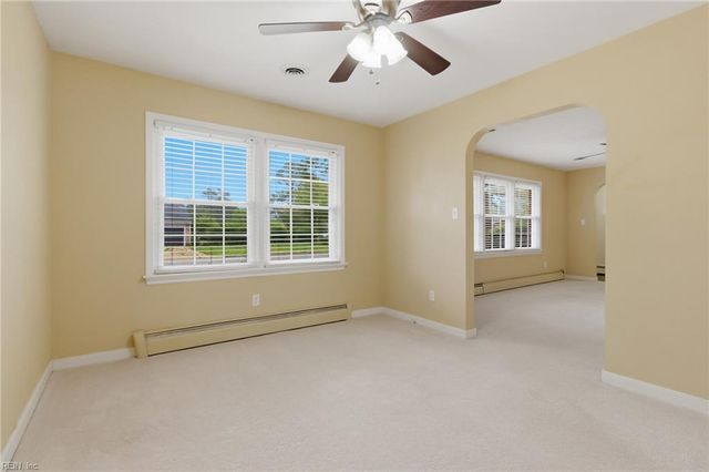413 Shoreline DR, Hampton, VA 23669