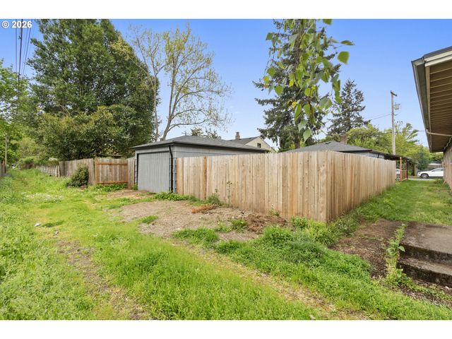 3716 Se 70TH Ave, Portland, OR 97206