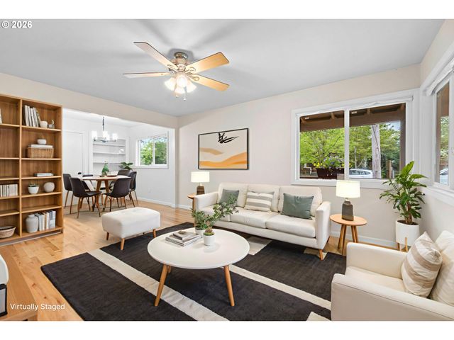 3716 Se 70TH Ave, Portland, OR 97206