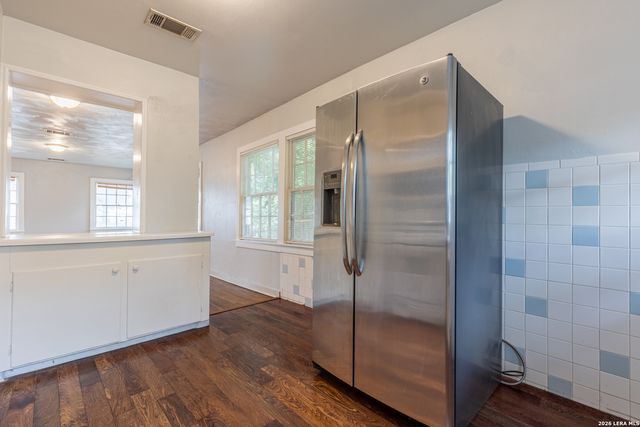 455 MAGAZINE AVE, New Braunfels, TX 78130