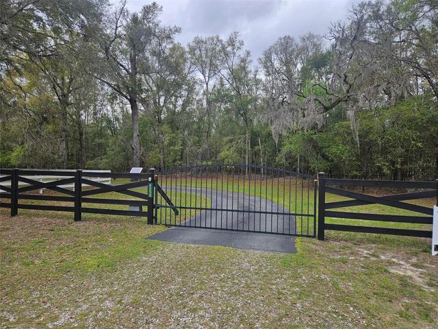 4250 NW 81ST LANE, Bell, FL 32619