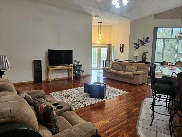 4250 NW 81ST LANE, Bell, FL 32619