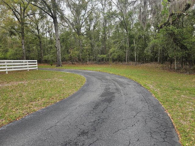 4250 NW 81ST LANE, Bell, FL 32619