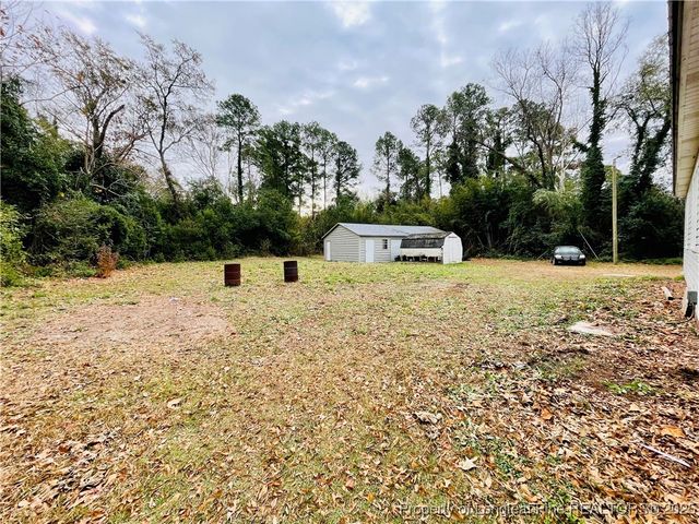405 S Austin Street S, Maxton, NC 28364